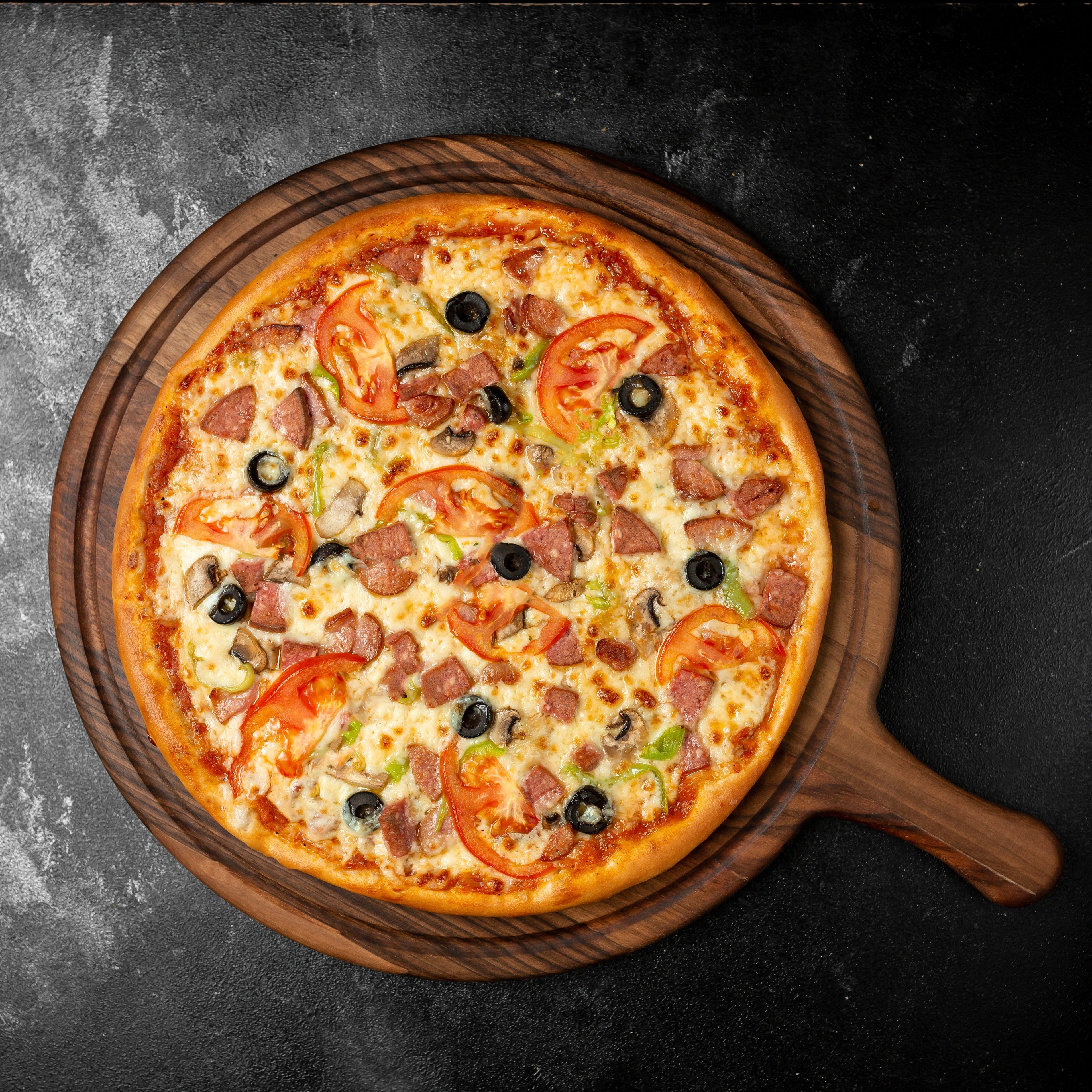 【pizza】 g 632 - Quesos 4 Crust Rising Congelada Value Great Pizza 空気清浄機・イオン発生器